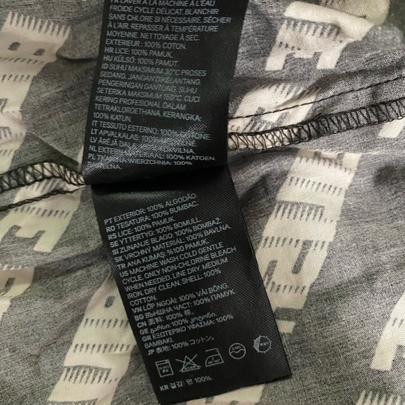 Billie Eilish Divided H&M Shirt Size S - Picture 6 of 6